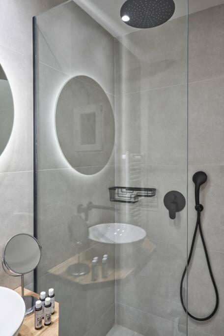 Sleeping With The Ancient Gods In Koukaki Apartamento Atenas Exterior foto